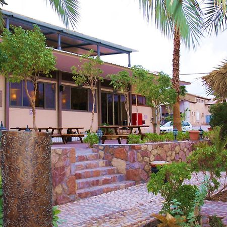 Arava Hostel Eilat Ngoại thất bức ảnh