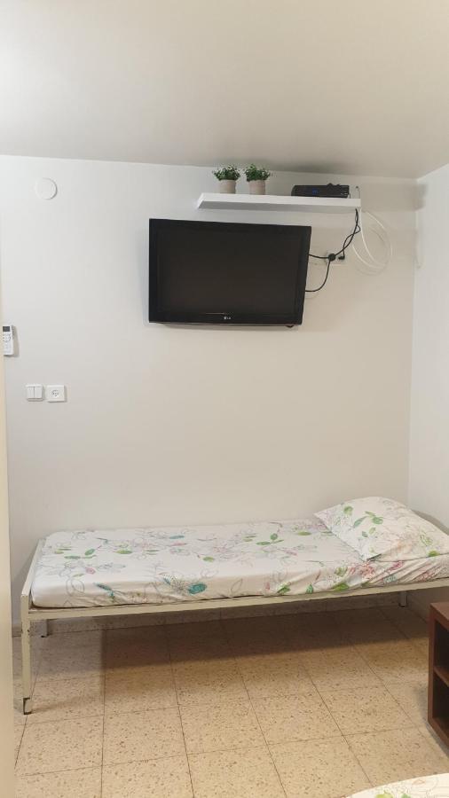Arava Hostel Eilat Ngoại thất bức ảnh
