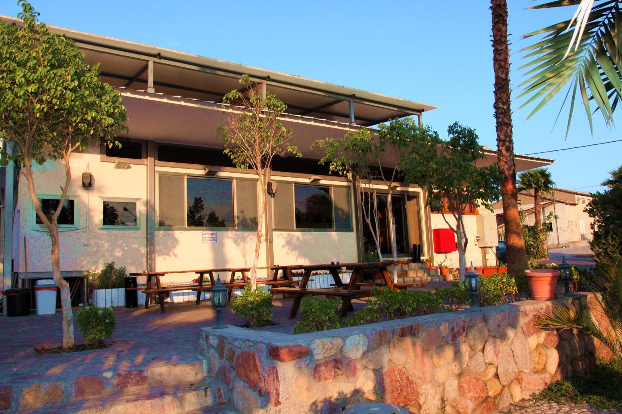 Arava Hostel Eilat Ngoại thất bức ảnh