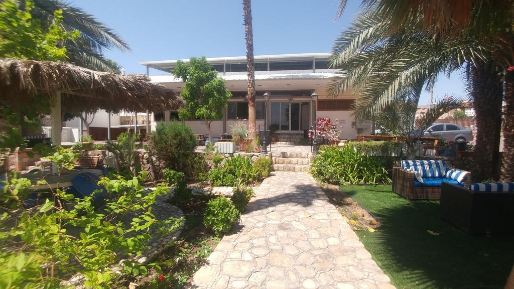 Arava Hostel Eilat Ngoại thất bức ảnh