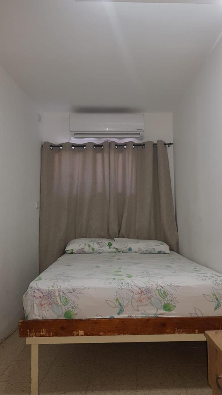 Arava Hostel Eilat Ngoại thất bức ảnh